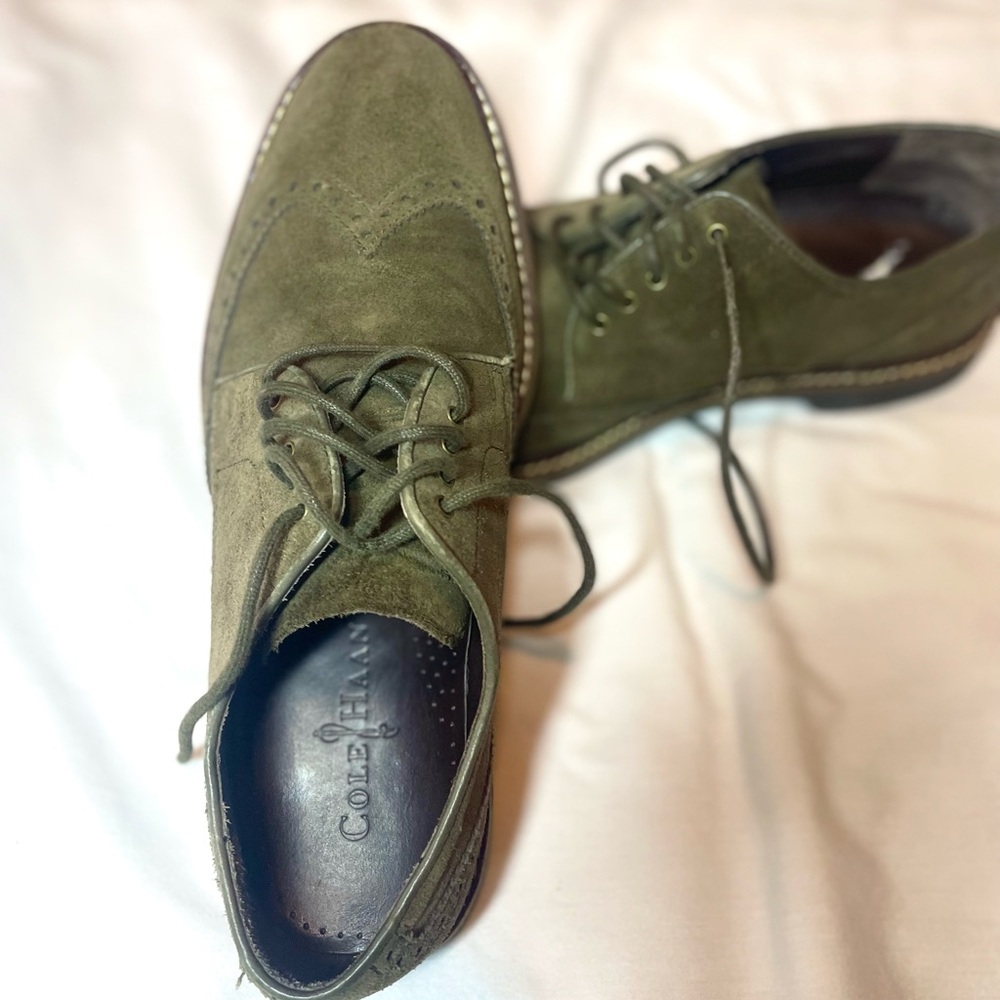 Men suede shoes Cole Hann. Size 7 M
